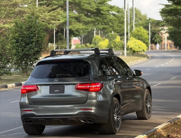 2018 MERCEDES-BENZ GLC43 AMG – FOREIGN USED for Sale – V6 Turbo Power