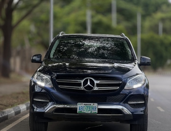  2016 MERCEDES-BENZ GLE350  FOREIGN USED– Very Sharp & Fully Loaded