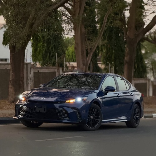 Tokunbo Toyota Camry SE 2025 – Sharp, Reliable, Ready to Move