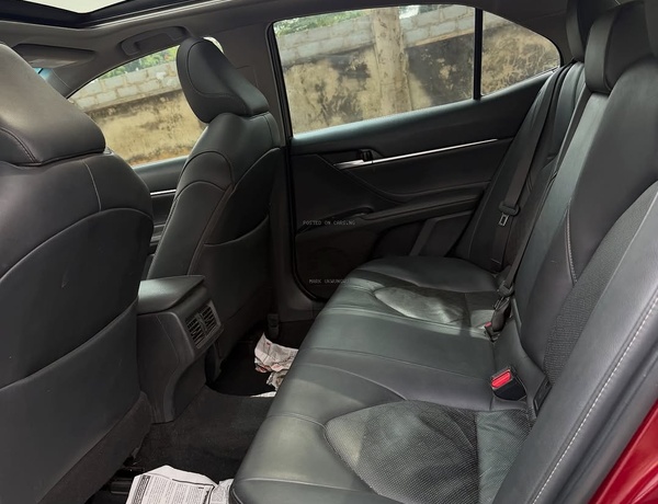 2018 TOYOTA CAMRY XSE  FOREIGN USED– Luxury Sport Sedan