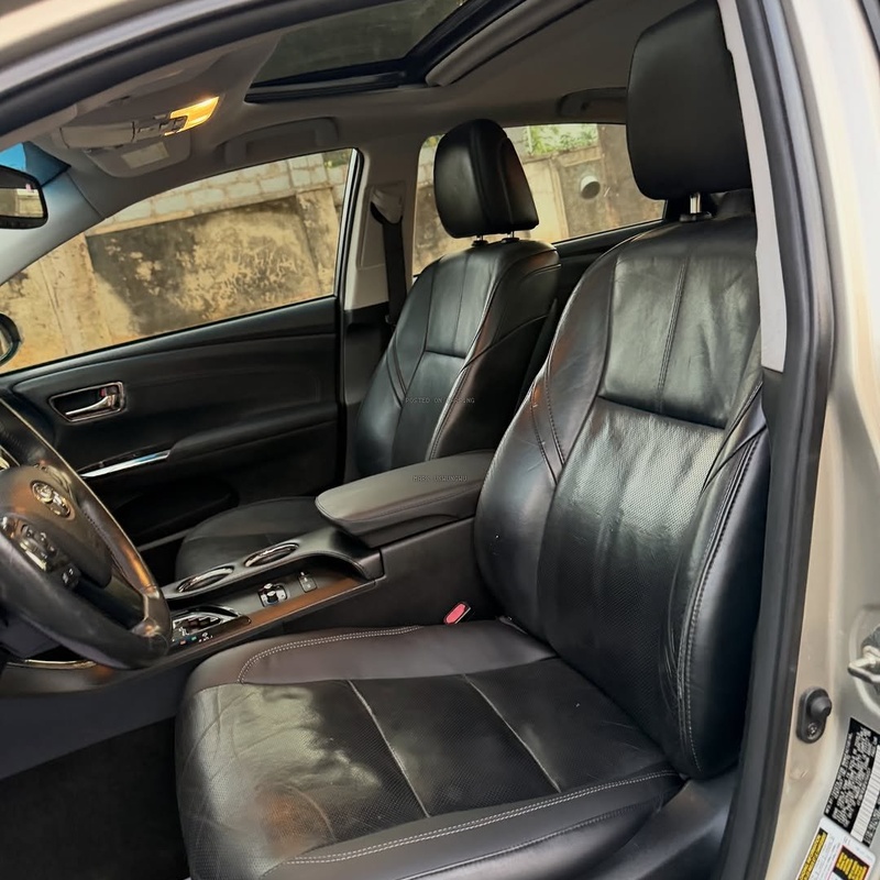 Foreign Used Toyota Avalon Limited 2015– Luxury & Reliability Combined image