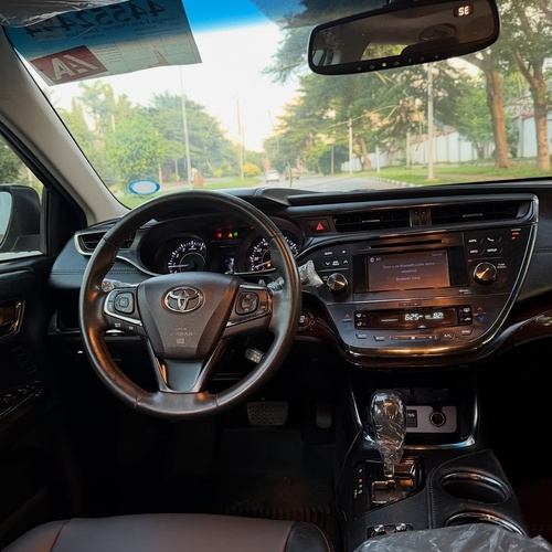 TOYOTA AVALON XLE 2014 FOR SALE IN ABUJA