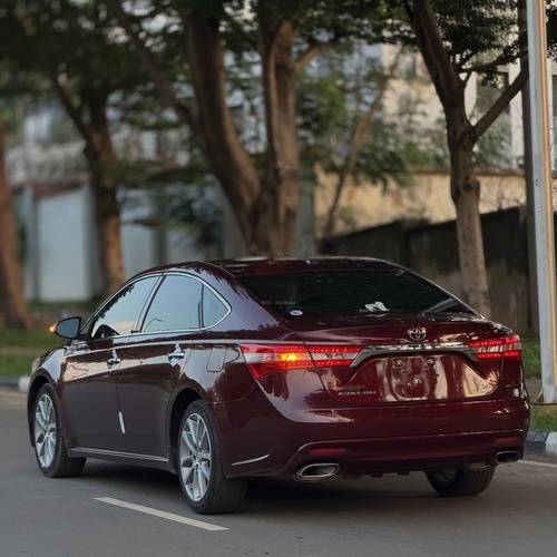 TOYOTA AVALON XLE 2014 FOR SALE IN ABUJA