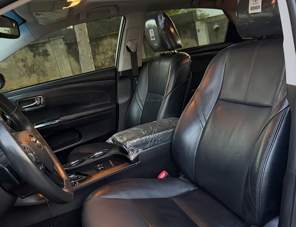 TOYOTA AVALON XLE 2014 FOR SALE IN ABUJA