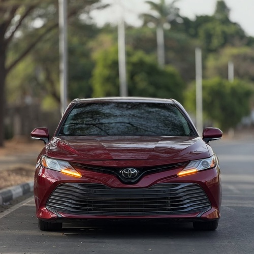  Toyota Camry LE 2018 FOREIGN USED for Sale In Abuja