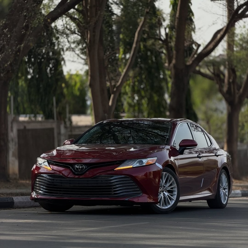  Toyota Camry LE 2018 FOREIGN USED for Sale In Abuja image