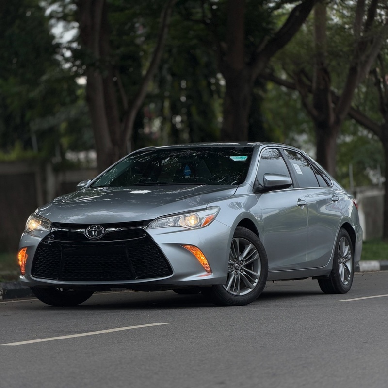 Foreign Used Toyota Camry SE 2016 in Abuja image