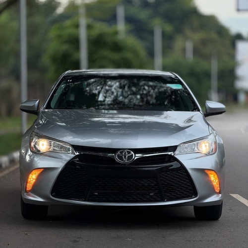 Foreign Used Toyota Camry SE 2016 in Abuja