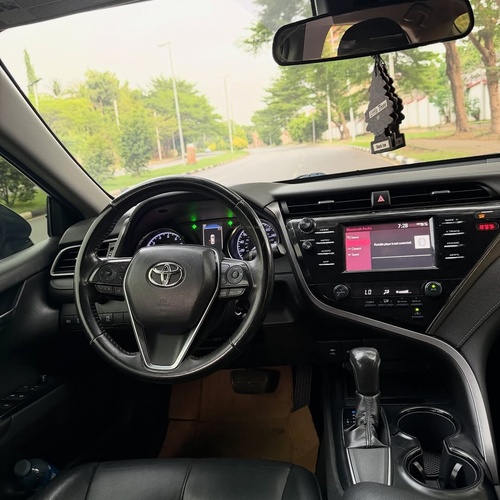 Toyota Camry SE 2019 Clean Tokunbo – First Come First Serve