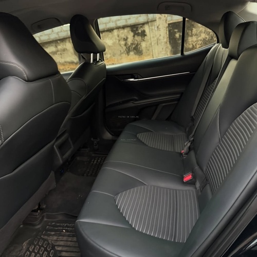 Foreign Used Toyota Camry SE – 2020 for Sale In Abuja