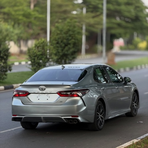 2022 TOYOTA CAMRY SE – FOREIGN USED | SPORTY & RELIABLE SEDAN 