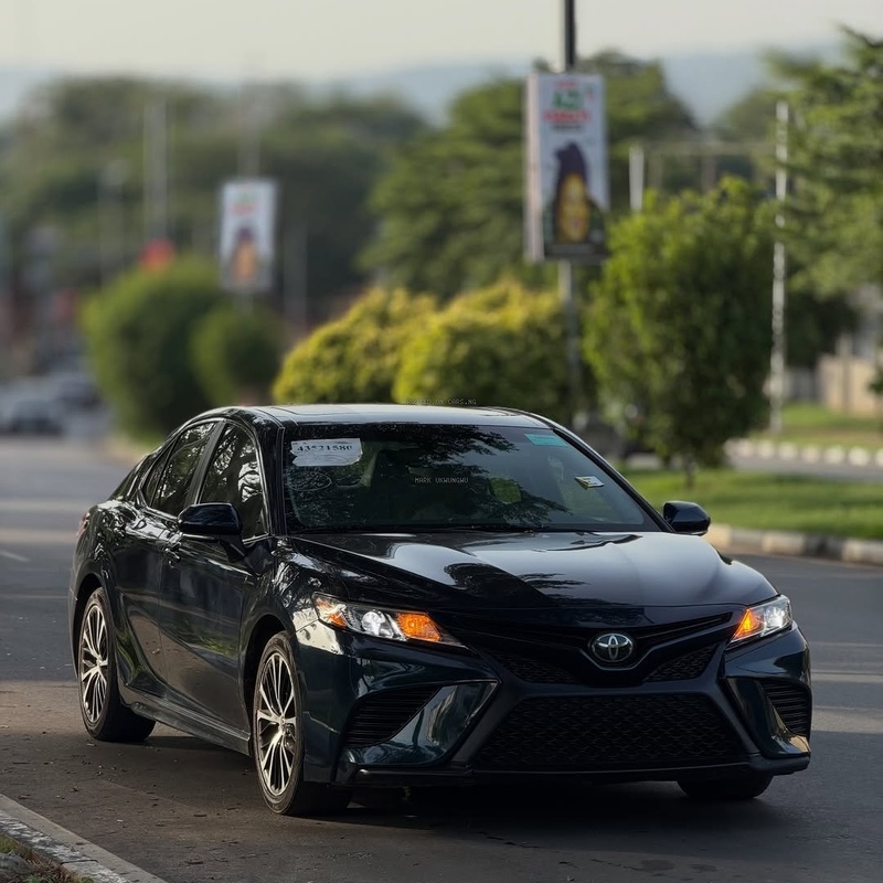 2019 TOYOTA CAMRY SE – FOREIGN USED | SPORT SEDAN  image