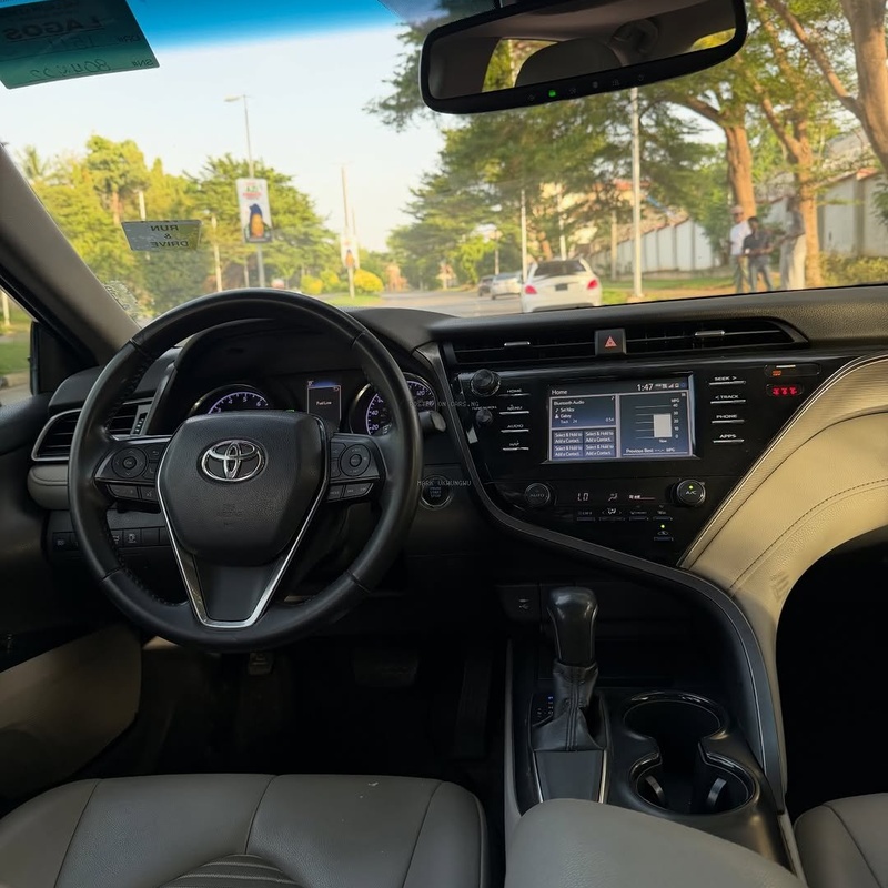 2019 TOYOTA CAMRY SE – FOREIGN USED | SPORT SEDAN  image