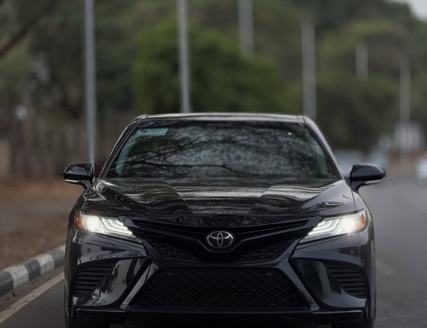 Foreign Used Toyota Camry TRD 2018 for Sale In Abuja