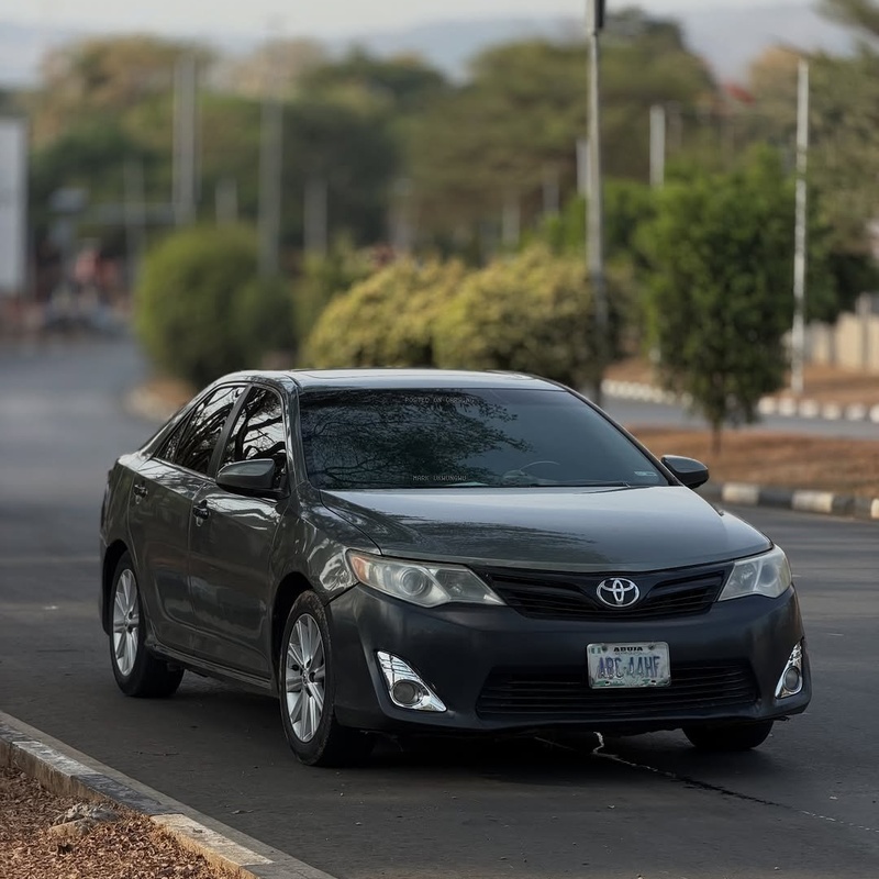 Toyota Camry XLE 2013 Foreign Used 🚗 Luxury & Comfort Combined image