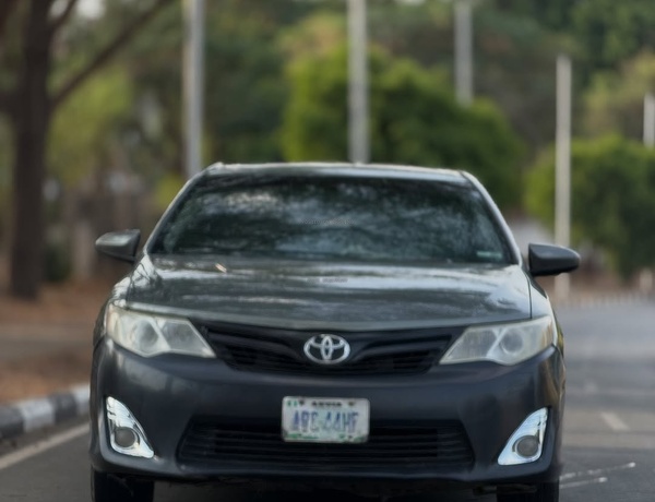 Toyota Camry XLE 2013 Foreign Used 🚗 Luxury & Comfort Combined