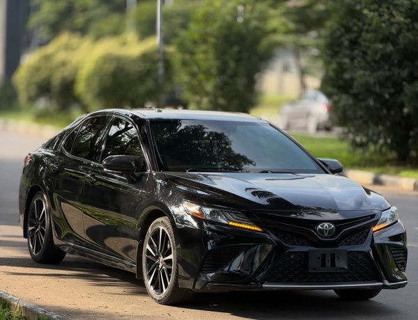 TOYOTA CAMRY XSE 2018  FOR SALE