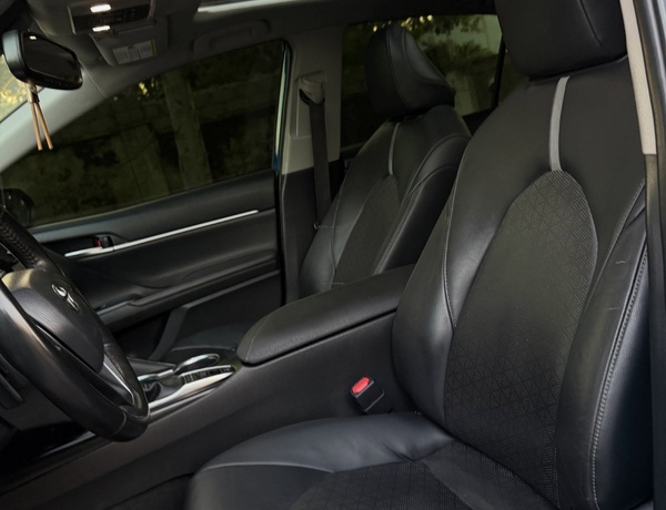 Foreign Used Toyota Camry XSE 2019 In Abuja