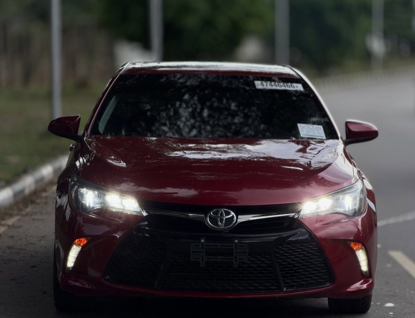 Foreign Used Toyota Camry XSE 2015 in Abuja