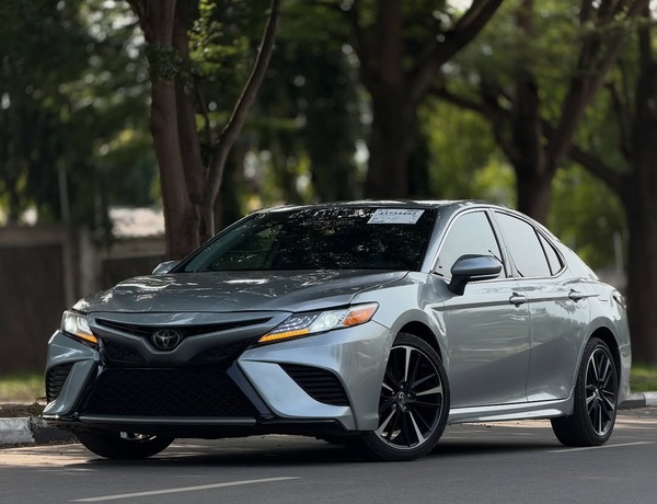 Toyota Camry XSE 2020🇯🇵 Executive Sport Style & Comfort
