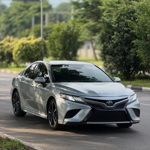 Toyota Camry XSE 2020🇯🇵 Executive Sport Style & Comfort