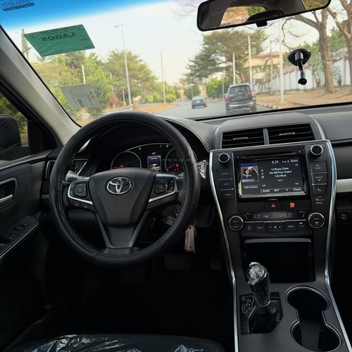 2016 Toyota Camry XSE FOREIGN USED – Luxury Sport Sedan,
