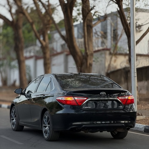 2016 Toyota Camry XSE FOREIGN USED – Luxury Sport Sedan,