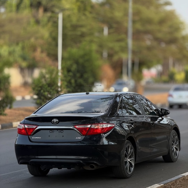 2016 Toyota Camry XSE FOREIGN USED – Luxury Sport Sedan, image