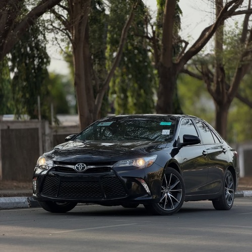 2016 Toyota Camry XSE FOREIGN USED – Luxury Sport Sedan,