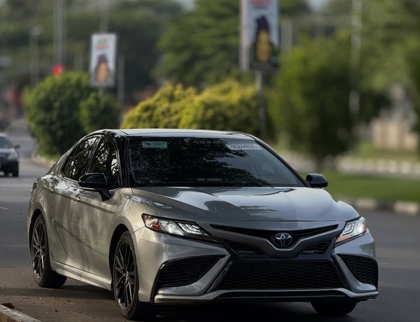 Toyota Camry XSE Tokunbo – First Body, Excellent Condition