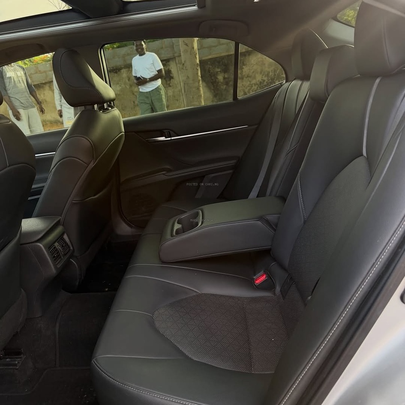 Toyota Camry XSE Tokunbo – First Body, Excellent Condition image