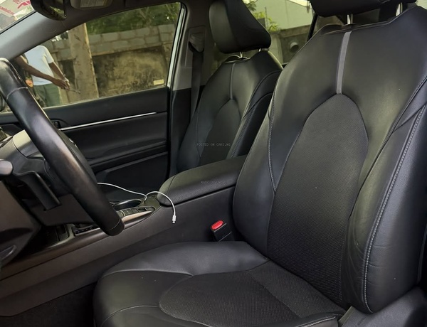2022 TOYOTA CAMRY XSE – FOREIGN USED | SPORT LUXURY SEDAN 