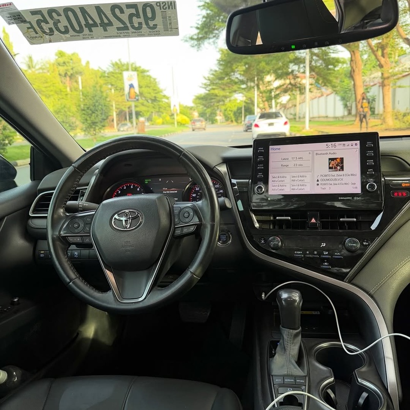 Toyota Camry XSE Tokunbo – First Body, Excellent Condition image