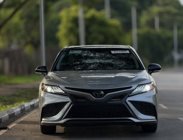 Toyota Camry XSE Tokunbo – First Body, Excellent Condition