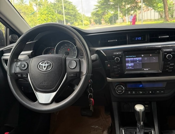TOYOTA COROLLA LE 2015 FOR SALE – Foreign Used, Clean & Well Maintained