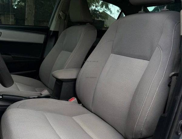 TOYOTA COROLLA LE 2015 FOR SALE – Foreign Used, Clean & Well Maintained