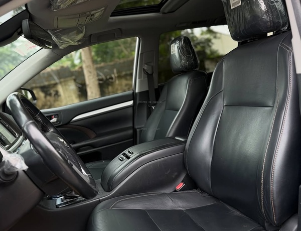 Toyota Highlander XLE 2018 Model – Premium SUV