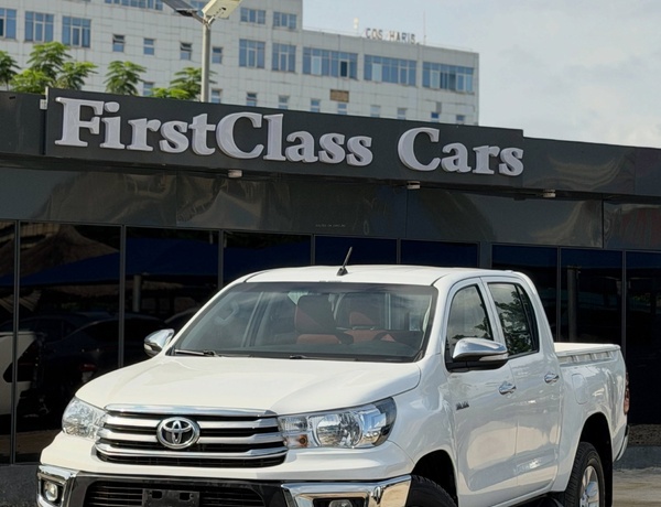 Foreign Used Toyota Hilux 2017 in Abuja  