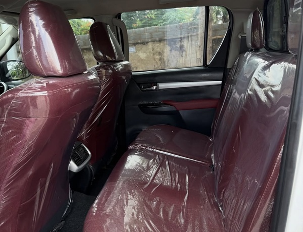 Toyota Hilux SR5 2020 Pickup – No Issues, Heavy Duty Truck