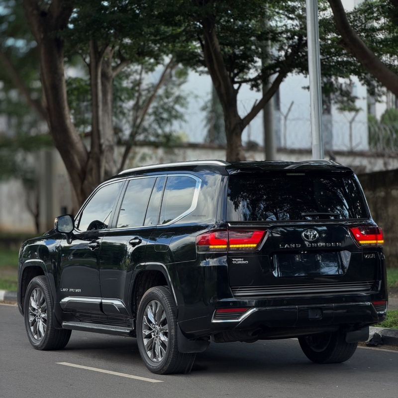Foreign Used Toyota Land Cruiser VXR 2024 In Abuja image