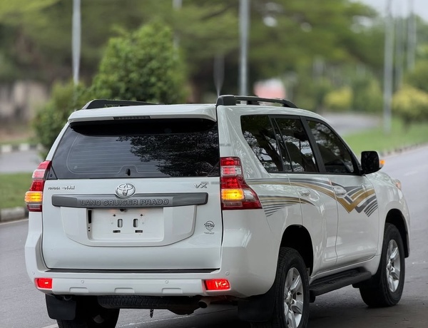 TOYOTA PRADO VX  2018 FOR SALE – FOREIGN USED, FIRST BODY CONDITIO