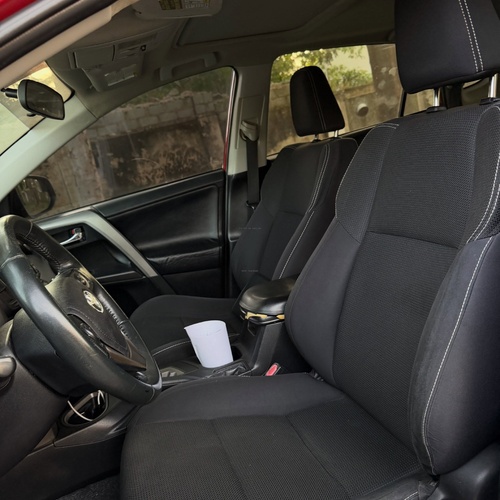Nigerian Used Toyota RAV4 XLE 2016 in Abuja