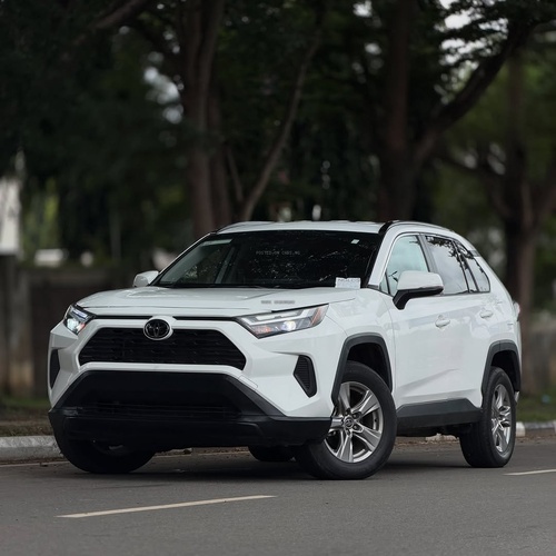 TOYOTA RAV4 XLE 2024 FOR SALE