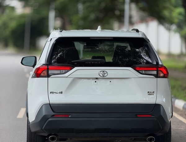 TOYOTA RAV4 XLE 2024 FOR SALE