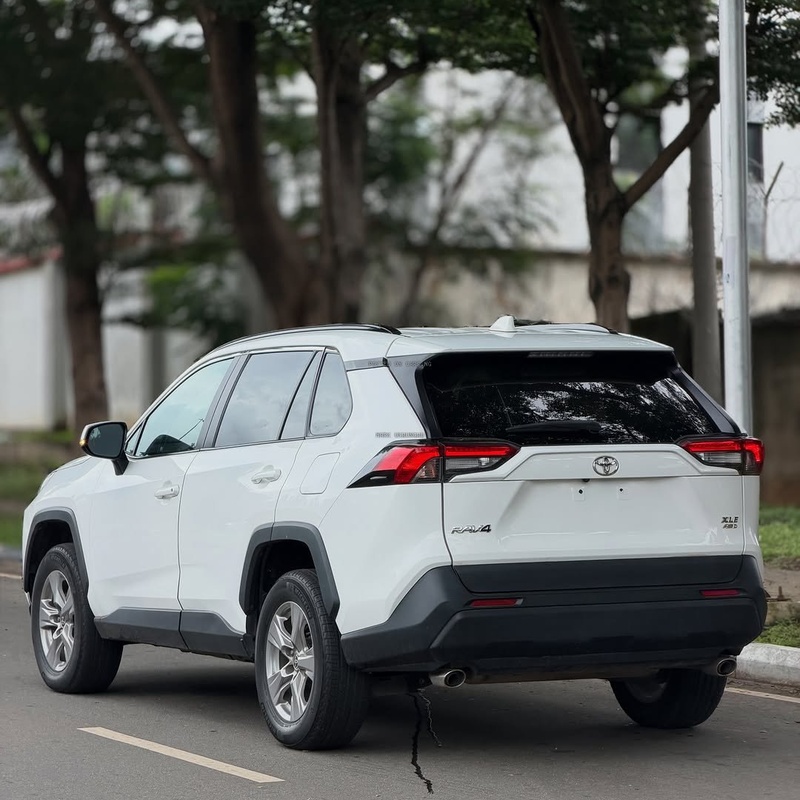 TOYOTA RAV4 XLE 2024 FOR SALE image