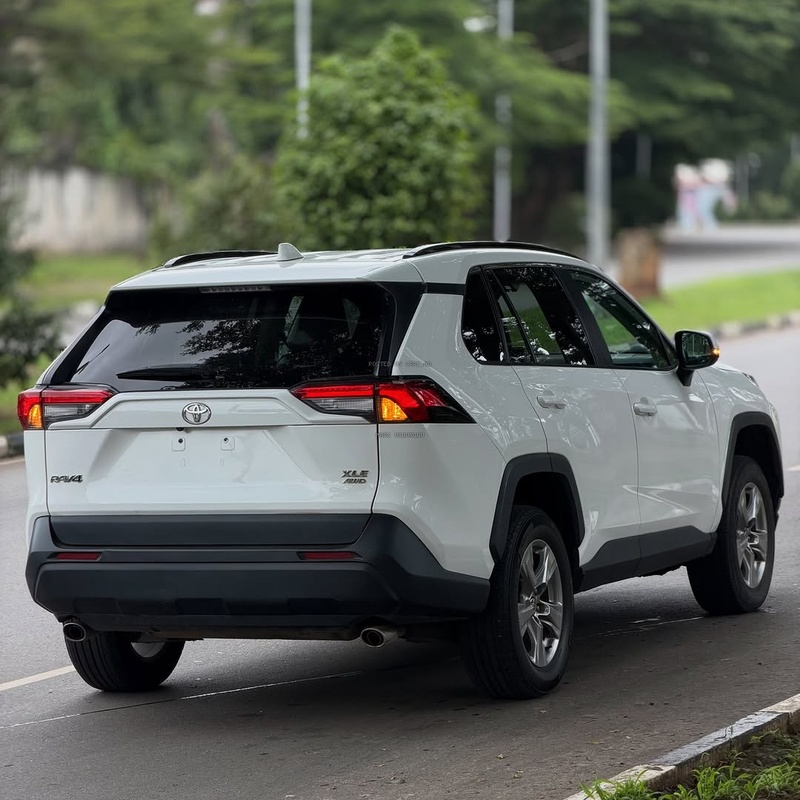 TOYOTA RAV4 XLE 2024 FOR SALE image