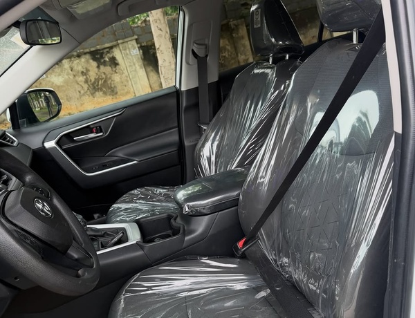 TOYOTA RAV4 XLE 2024 FOR SALE