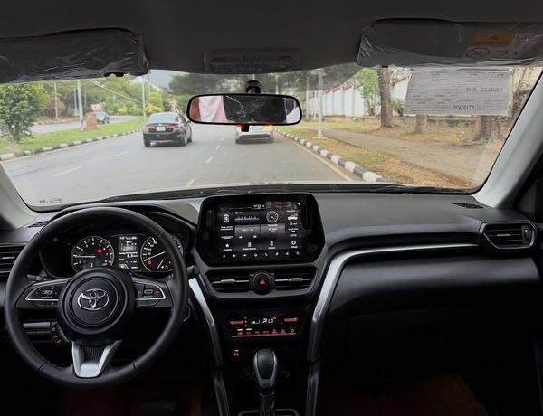 🚨 Toyota Urban Cruiser 2025 FOREIGN USED – Budget-Friendly SUV