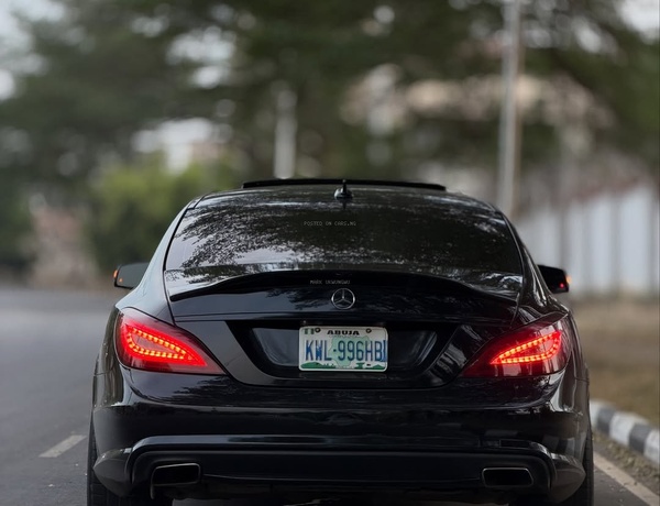 Foreign Used Mercedes Benz CLS550 2014 model for Sale In Abuja