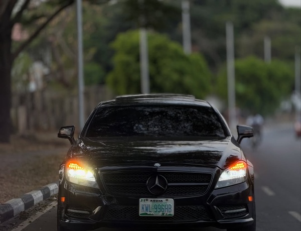 Foreign Used Mercedes Benz CLS550 2014 model for Sale In Abuja